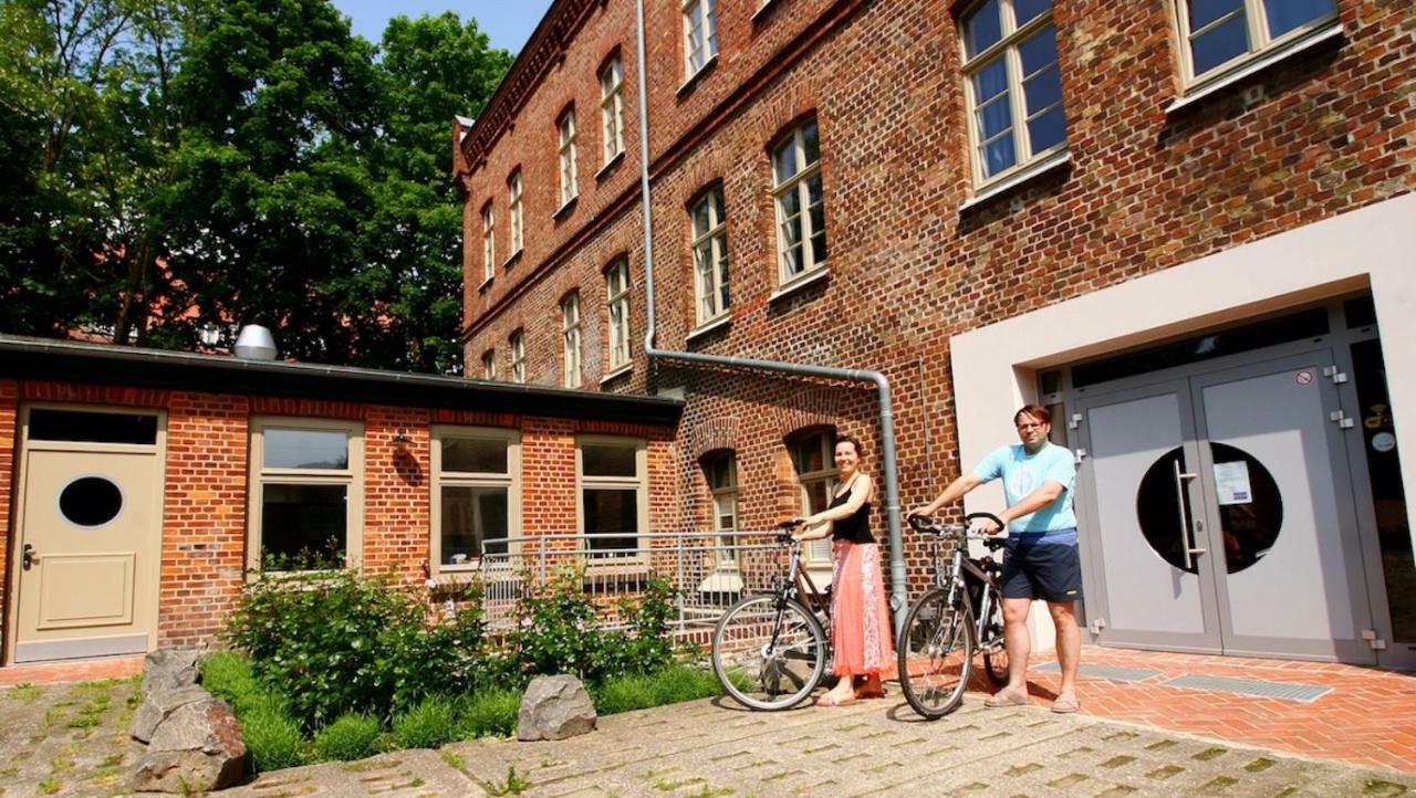 Appartamento Nr9Marinehafen Stralsund Esterno foto